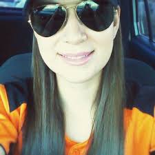 Maria Luna Clark (@lunaclark)