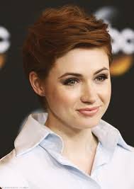 Karen Gillan Her Hair Looks So Wonderful Like This Short Hair Styles Hair Care Advice Your Hair