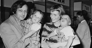 Actor mia farrow has responded to accusations that she shared a photo on social media back in 2016 that airbrushed out one of her children. Cariepzn67ekwm