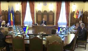 Decretul semnat de către preşedinte de prelungire a mandatului şefului armatei este nelegal. Tudorel Toader Absent De La È™edinÈ›a Csat De Miercuri