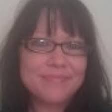 Kim Seiber's Instagram, Twitter & Facebook