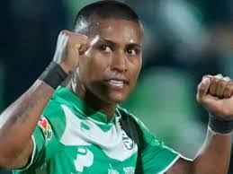 Aquino Santos's Instagram, Twitter & Facebook