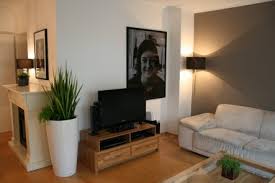Dunkelgrau eignet sich perfekt für den wohnbereich, wenn sie ein schlichtes interieur schaffen wollen. Wohnzimmer Elas Home Von Farfallina21 35067 Zimmerschau