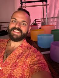 Every Wednesday night at 8pm in Los Angeles you can come and experience a  sound bath with Santos & The Crystal Visions! The time has flown by over  the last few weeks