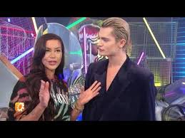 'vreselijk wat haar nu overkomt' na het nieuws over de vermeende mishandeling brachten jorik, de echte naam van lil' kleine. Jamie Vaes En Koen Kardashian Presenteren Nederlandse Versie Just Tattoo Of Us Rtl Boulevard Youtube