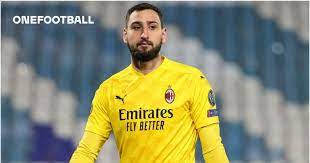 Similar cards to 87 gk record breaker donnarumma. Rumour Has It Man Utd Close In On Deal For Milan Star Donnarumma Man City S De Bruyne Off Limits Onefootball