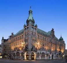 Staden kristianstad grundades efter kalmarkriget 1614 av den danske kungen kristian iv, efter det att den närbelägna staden vä bränts. First Hotel Christian Iv Bewertungen Fotos Preisvergleich Kristianstad Schweden Tripadvisor
