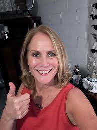 Hey friends 💛 I don't always post like this, but I want to share something  close to my heart. I'm working hard toward some serious goals right now —  goals that not