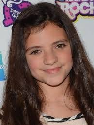 Eva Bella's Instagram, Twitter & Facebook