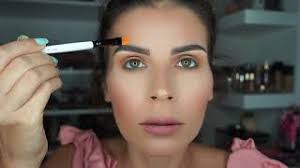 A revolutionary cosmetic company supplying professional eye and brow essentials for the modern. Perfect Eyebrows At Home Using Brow Kit Chelsea Beautique Youtube