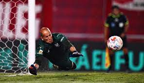 Independiente le regaló una alegría a julio césar falcioni tras una triste. Independiente Elimino A Estudiantes Por Penales Y Es El Primer Semifinalista