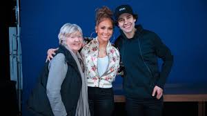 Following the recent allegations involving david dobrik and the vlog squad, the dispo disposable camera app is now facing an uncertain future. Surprising My Mom With Her Favorite Celebrity Youtube