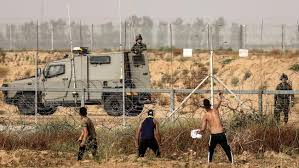 Kami siapkan terkait pengamanan demo hari ini yang menyangkut masalah palestina, ujar kabid humas polda metro jaya kombes pol yusri yunus. Foto Warga Palestina Gempur Israel Dengan Balon Api