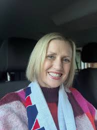 had this message from my grandaughter 🫶🏻🏴󠁧󠁢󠁥󠁮󠁧󠁿 how can i resist ,  would love to take her to a game ,