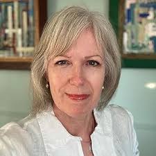 Amazon.co.uk: Lynn Roach: books, biography, latest update