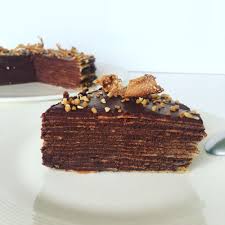 Gateau De Crepes Ganache Chocolat Et Pralin Toutelapatisserie Patisserie Facile Gateau Crepe Dessert