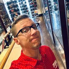 Jason Hickox's Instagram, Twitter & Facebook