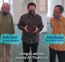 Ternyata, menteri bumn erick thohir juga tak mau ketinggalan untuk membeli paket makanan hasil kolaborasi dengan boyband korea selatan itu. Erick Thohir Ingin Masjid At Thohir Di La Jadi Tempat Diskusi Diaspora Hingga Ekonomi Okezone Economy