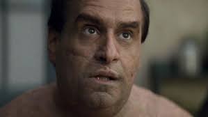 Colin Farrell wore an anatomically correct prosthetic penis for his nude  scene in The Penguin