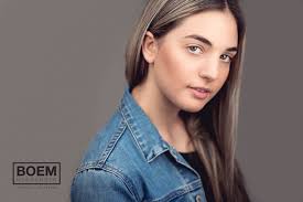 Amelia :: Singer Headshots :: Adelaide — Headshot and Portrait Photographer  in Adelaide