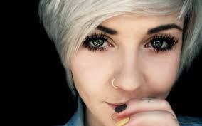 What It S Like To Get Your Nose Pierced Nose Piercing Piercing Piercings