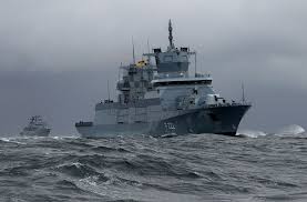 Zdf Morgenmagazine Das Origin Des Fregatte Zu Flottenbegleiter Und F Klasse Illustrierte Mit Das F 222 Angepasst Und Ve Schiffsmodellbau Bundesmarine Schiff