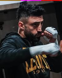 Come rendere l'idea di chi sia Giorgio Petrosyan per chi non lo conosce?  Come spiegare cosa significa il suo ritiro? Parliamo di un mito, una  leggenda, uno di quegli atleti che hanno