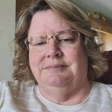 His wife/ daughter storyline ruins this show.