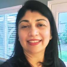 Matthew Selle, MS, BSN, RN, CHPN, OCN, is HPNA's February Volunteer of the  Month! Matthew is a Transplant Research Nurse Coordinator at Northwestern  Medicine. He has volunteered