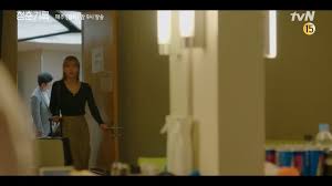 Hyeri (from reply 1988), lee sung kyung (from weightlifting fairy kim bok joo), and kang hanna (from moon lovers: Teaser For Hyeri S Record Of Youth Cameo Episode 12