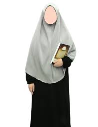 Aku lantas duduk menyandar dan perempuan muda berjilbab merah muda itu memegang rok panjang yang kusingkap tadi agar tidak jatuh kebawah. Jubah Tahfiz Perempuan I Nur Rangkaian Pakaian Muslim