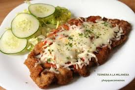 Bistec A La Milanesa Milanesa De Ternera A La Napolitana Recetas Y Hoy Que Comemos En 2020 Comida Receta Filetes De Ternera Milanesa