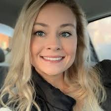 Elisha Reed's Instagram, Twitter & Facebook