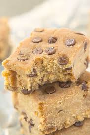 Four Ingredient No Bake Banana Bread Blondies Recipe Baked Banana Banana Recipes Banana Healthy