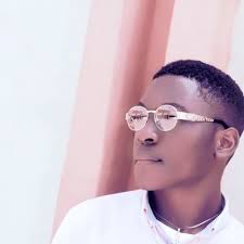 Ivy Moses (@IvyMoses15)