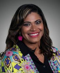 Nicole Eley's Instagram, Twitter & Facebook