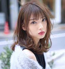 てんさん 新宿美容室 てんかわっ 横浜店代表 さんはinstagramを利用しています ミディアム ヘア tenhouo この髪型にするなら及川を指名して下さい イメチェンにオススメ ラフでほぐして可愛い おろし流し の前髪は可愛い