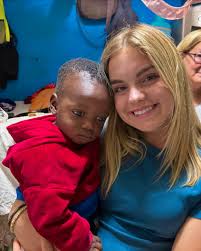 Someone pinch me. How is it our last day of high school?!?! 🥹🥹 #govols