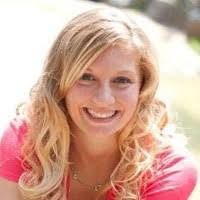 Lindsay Warner's Instagram, Twitter & Facebook