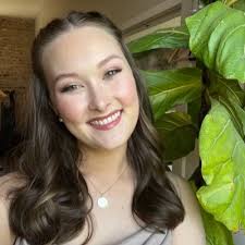 Emily Oppmann's Instagram, Twitter & Facebook