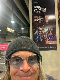 Tony Franklin (@FretlessMonster)