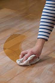 Ce type de matériel se loue facilement et vous fait économiser du temps et de l'énergie. Comment Renover Un Parquet Ancien Cote Maison