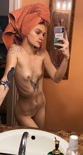 Definitely a tiny texan nudes | GLAMOURHOUND.COM