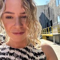 200+ Profile mit dem Suchbegriff „Stelling“