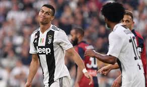 In vista del big match di campionato a san siro con l'inter, la juventus riscalda i motori nella sfida odierna (20:45, allianz stadium) contro il genoa, valida per gli ottavi di finale di coppa italia. Juventus 1 1 Genoa Cristiano Ronaldo Scores But Juve Lose 100 Percent Serie A Record Football Sport Express Co Uk