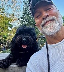 Tonight in 1982 i would have been watching Diff'rent Strokes and Hart to  Hart.