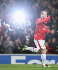 Lighting The Way Manutd Forward Wayne Rooney Receives The Accla Manchester United Football Club Manchester United Football Official Manchester United Website