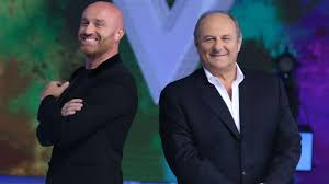 Italia's got talent (season 3). Rudy Zerbi E Gerry Scotti Quando Siamo A Roma Viviamo Insieme Verissimo Mediaset Play