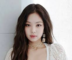 Jennie Blackpink Personality: MBTI, Enneagram