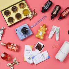 Gifting your girlfriend on her birthday is something you should not take lightly. 66 Best Gifts For Girlfriends In 2021 Girlfriend Gift Ideas